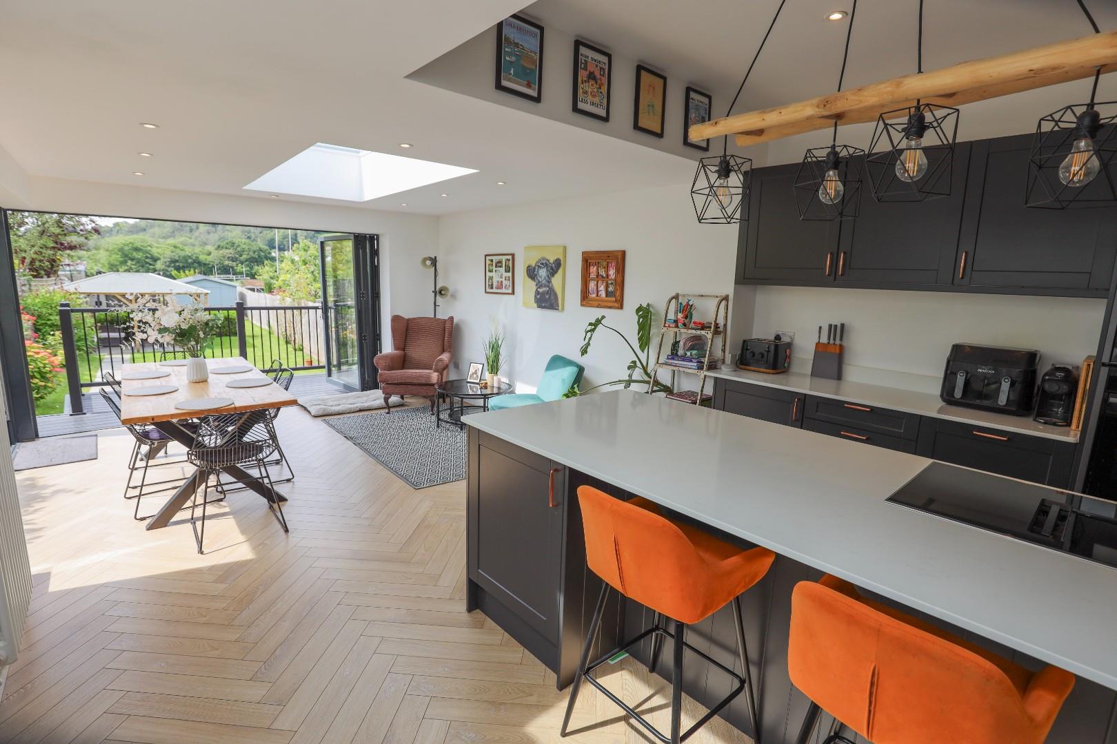 48 Westgate, Cowbridge, Vale of Glamorgan, CF71 7AR